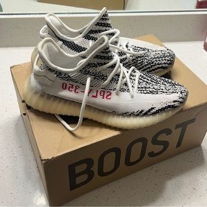 Yeezy Boost Zebra